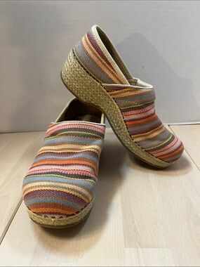 Dansko Vegan Clogs Multi Color Striped Woven & Jute Mules Women’s 36 US 6-6.5